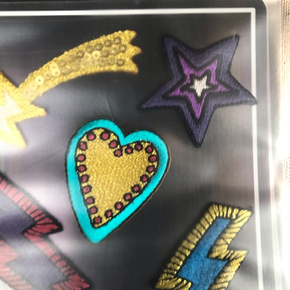 PATCHES - Picture 8 of 11